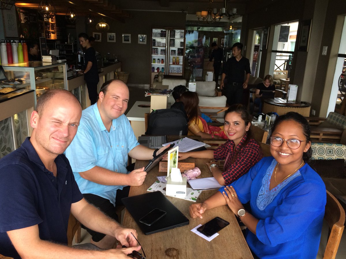 Meeting with our <a href="/Agriterra/">Agriterra</a> interns Felix (<a href="/moon2150/">Felix Frings</a>) and Pratiksha and my colleagues <a href="/dwa_sajena/">Sajena Dwa</a> and <a href="/YorickBruins/">Yorick Bruins</a> about the progress in their research on the impact of feeding the fish in #Rupa #Lake on the biodiversity