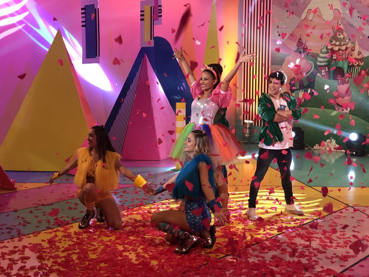 TINTINES!!! Nos volvemos a ver mañana a las 10:30hs por <a href="/AmericaTV/">América TV</a> 😘😘😘😘😘😘😘