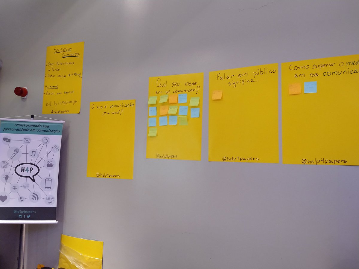 help4papers's tweet photo. Venham escrever post its e responder essas perguntas na @braziljs #BrazilJS2018 #H4PBrazilJS https://t.co/qdn51hMNP6