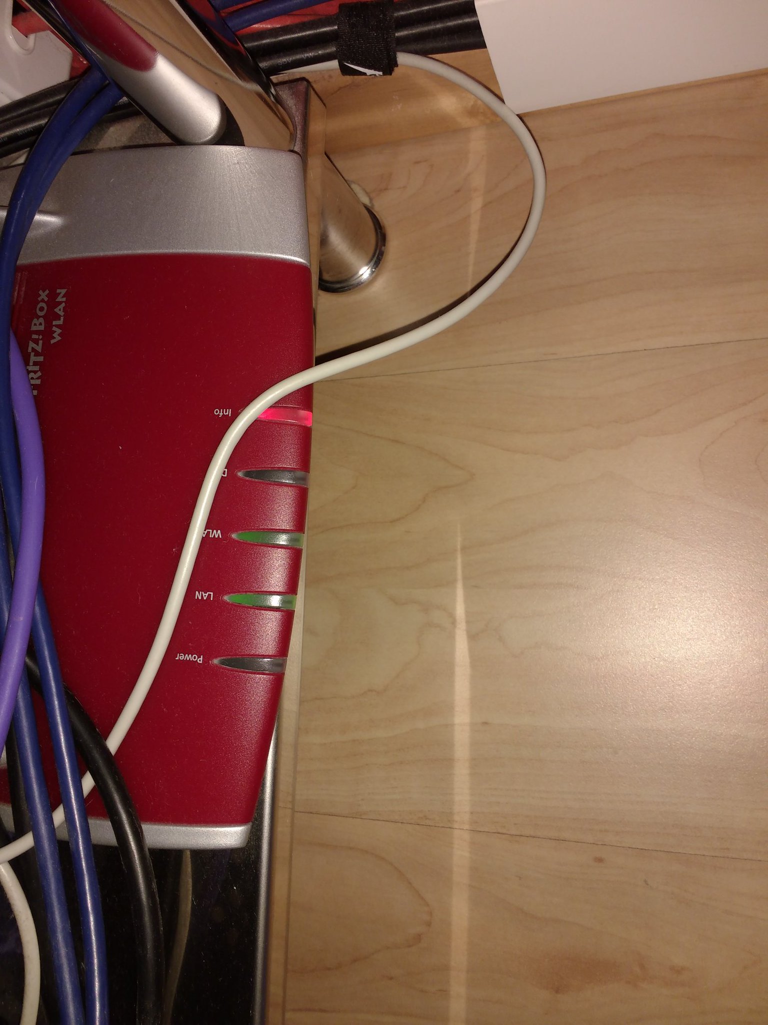 Fritzbox Leuchtet Info Rot
