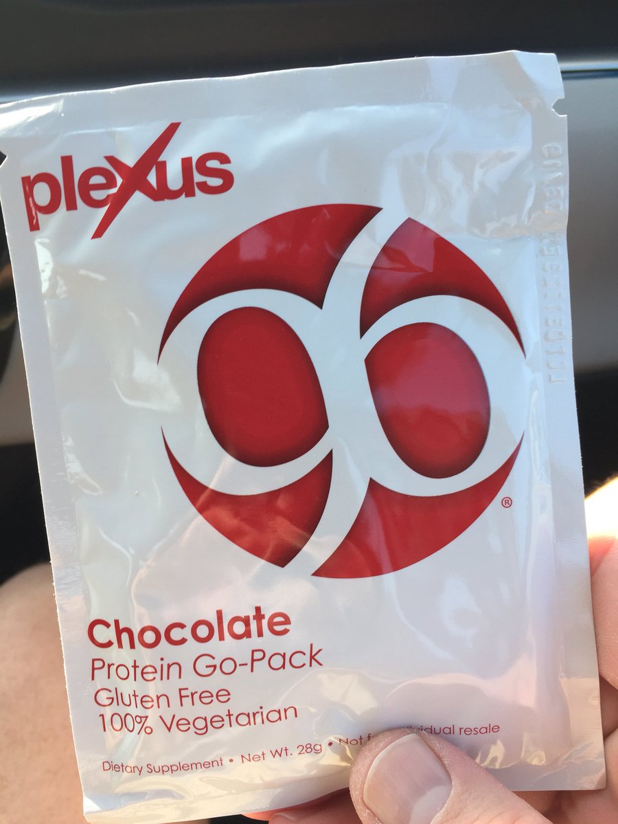KetoChamp's tweet photo. Breakfast on the go!  Sometimes it’s nice to have a backup plan when you are running behind like me!

#Plexus96 #DidYouSayChocolate #Protein #Vegetarian #Saturday #Chocolate #Yummy #Breakfast https://t.co/uqrE7zjTGM