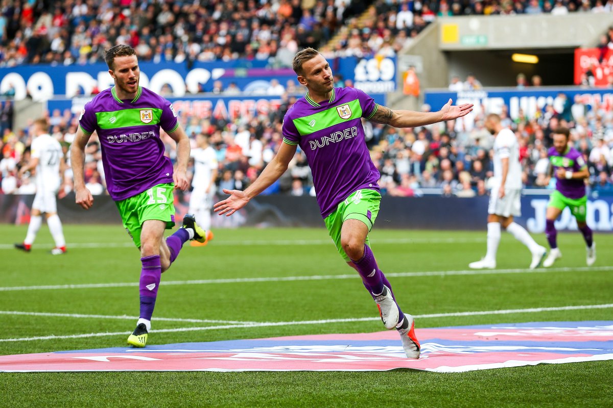 BristolCity's tweet image. 5️⃣ league appearances
5️⃣ league goals

#SWAvBRC