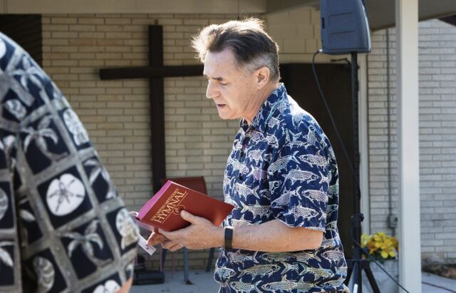 txumc's tweet photo. It has been a remarkable year, a year as heavy with grief and loss as Harveyβs floodwaters. And yet, it has also been a year shot through with moments of breathtaking kindness, impossible redemption, and irrepressible hope. #TXRecovers https://t.co/7OCq0nbOnF