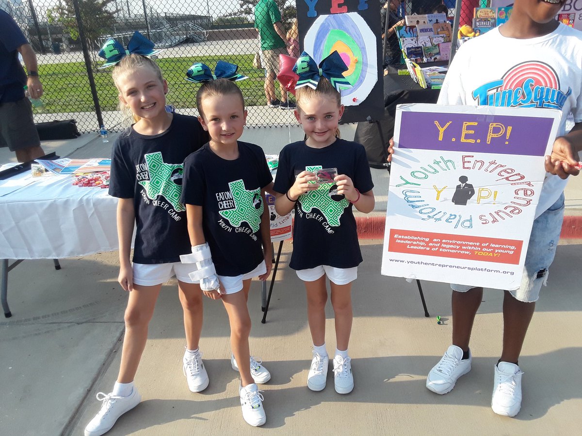 YEPlatform's tweet image. It's Back to School time, and we are gearing up for a GREAT year of #YEPlatform!! 
youthentrepreneursplatform.org

#YouthEntrepreneurs #NorthwestISD #JrBusinessClub #YEP100 #YEPLeaders