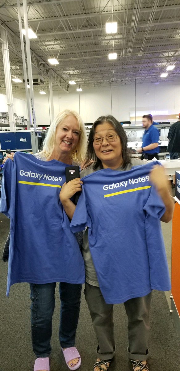 Tarareeve1984's tweet photo. #LaunchTimeIsTheBestTime so many activities yesterday #HavingFunWhileBeingTheBest #wearentdoneyet #milehighteam @soung_sul @nickphill79 @erackley18 @jennycolorado https://t.co/MqMj21xkBf