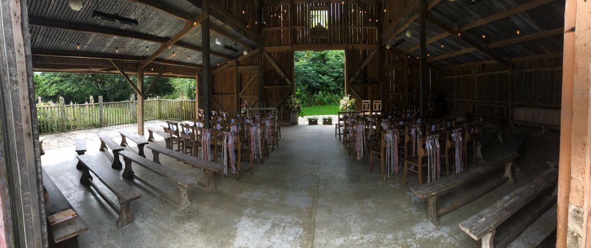 Mrs_RobertsonRO's tweet photo. Wedding barn perfection xxx #therobertsonwedding #nancarrowfarm #bestdayever https://t.co/3mkv9M6XJN