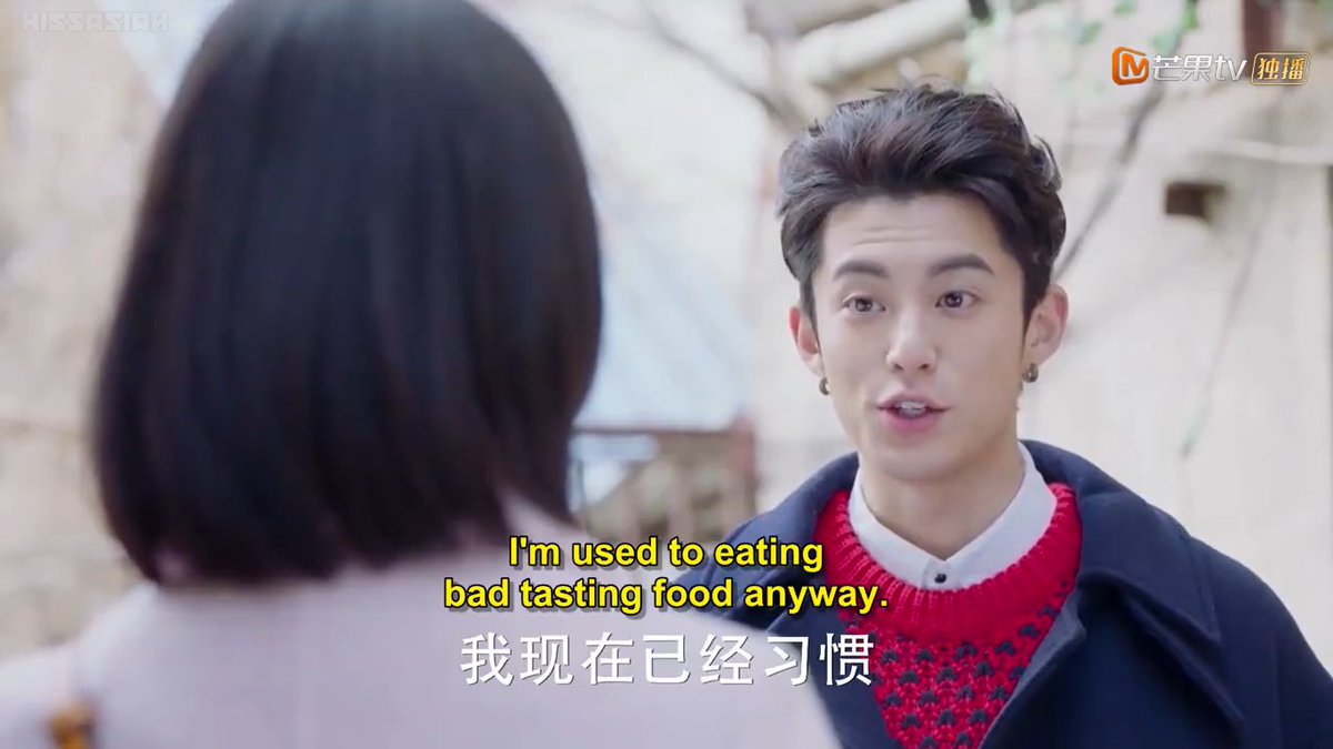 Shancai asking Dao Ming Si if he wants her to prepare lunch for him. He had to pretend that he didn't want it, of course  #JerryYan and  #BarbieHsu in  #MeteorGarden (2001) and  #DylanWang and  #ShenYue in  #MeteorGarden2018
