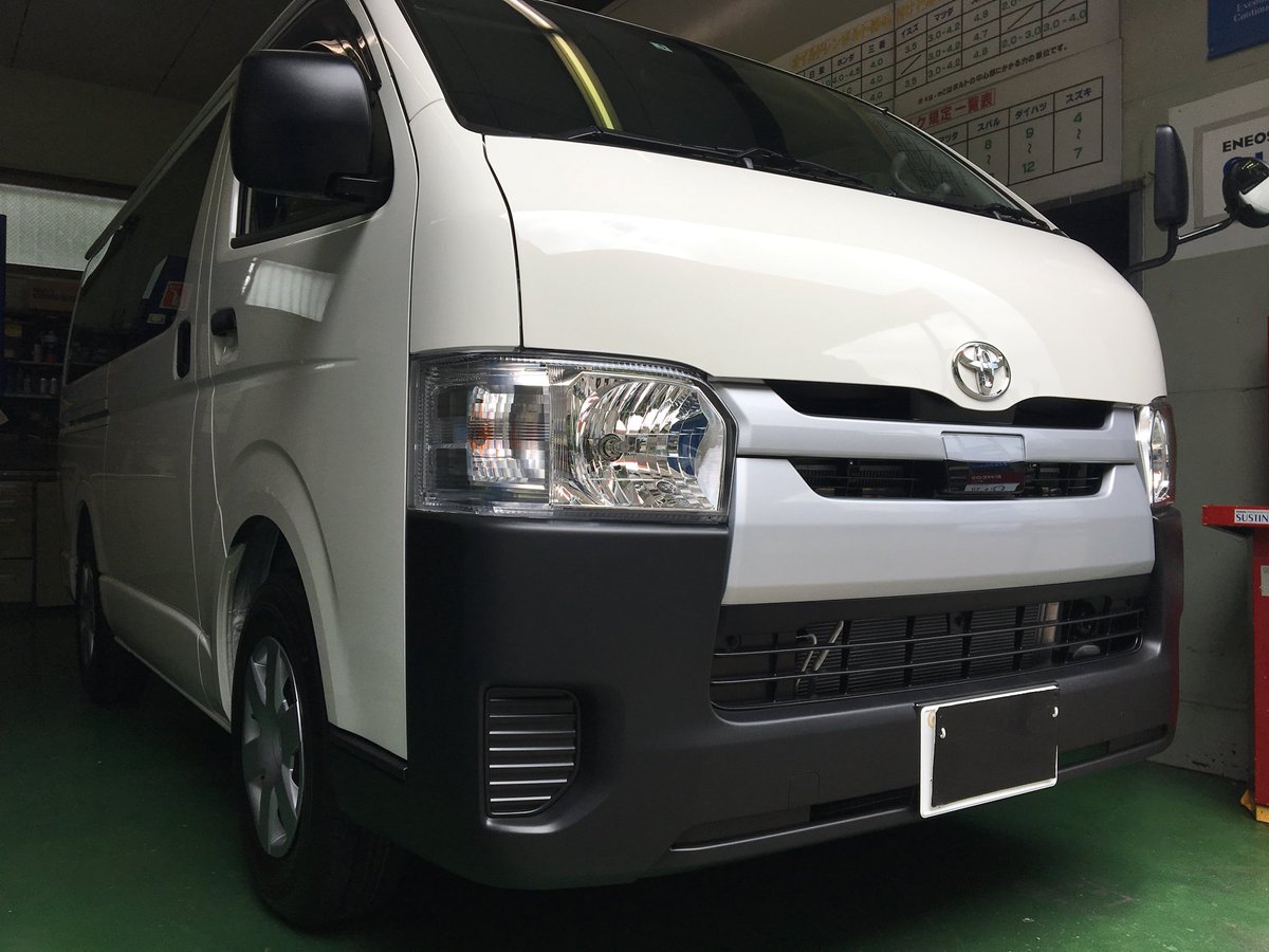 mikamosekiyu's tweet photo. 本日の施工車
TOYOTA HIACE
#Mcoat3(3層型)
#3年耐久ガラスコーティング 
#新車施工
サイズXL 92,000円
ご施工ありがとうございました😁
Produce by #GGuard https://t.co/mi7LJ1Kgtc