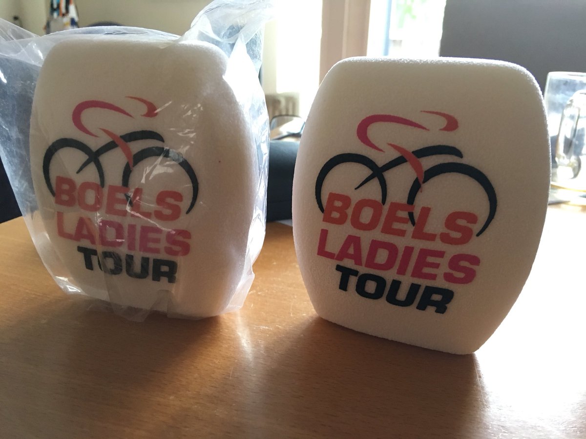 TheoSikkema's tweet photo. 🚴‍♂️Maandag gaat het feest beginnen @ladiestour #BLTLive #BLT2018. De plopkappen zijn binnen💪🏻. 
De finales in;
✅Arnhem 28-8
✅Nijmegen 29-8
✅Gennep 30-8
✅Weert 31-8
✅Sittard 1-9 en 
✅Roosendaal 2-9
live @L1 @OmroepGLD 
#voorbeschouwing #regieassistent #flashinterview https://t.co/GrzijYCavh