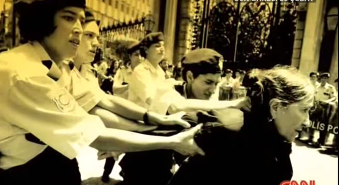 Resmi Twitter'da görüntüle