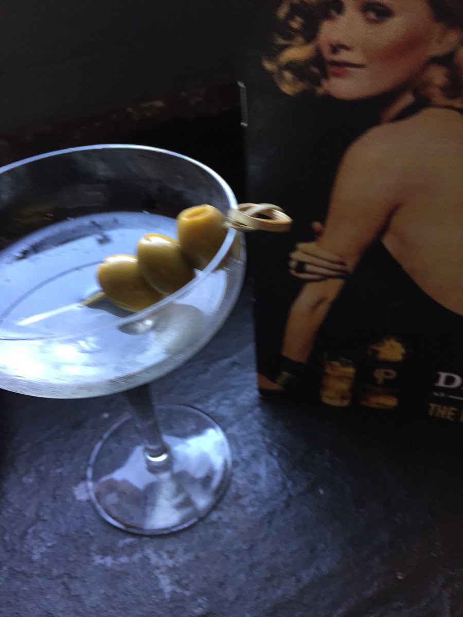 StreakFox's tweet photo. Is it #Pride yet? #MiddayMartini https://t.co/sx5LmqQKoY