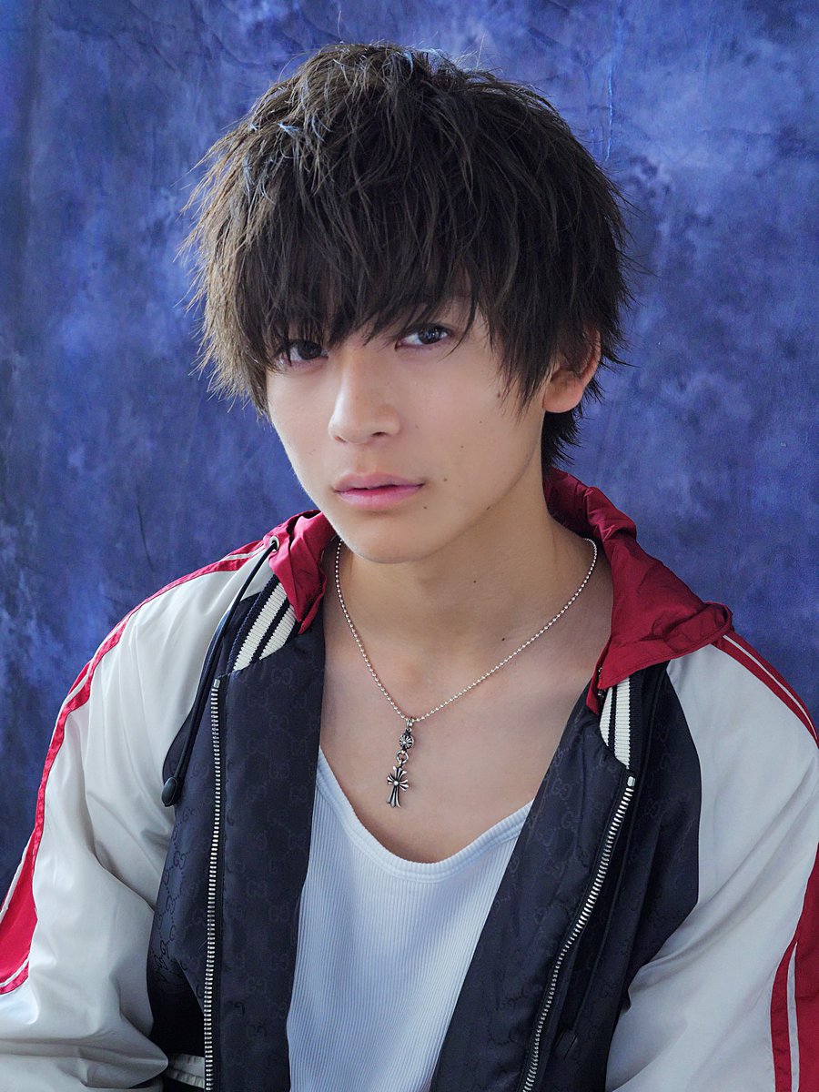 三科光平 Ocean Tokyo Harajuku 18年秋最新ヘアスタイル ユニバッシュウルフ ナチュラル 王道束感 スパイラル 色々なアレンジも相性抜群 今日はこうしたいな の気分で変えれるのでヘアセット大好きな方は是非試して見てください