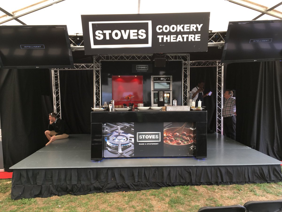 Jamie_gibbs01_'s tweet photo. Stage is set for the foodies festival 2018 oxford. @Dennis_Mwakulua @chefdeanhoddle @Vadischef @JamesLarkins1 @janet_wigley https://t.co/u1WWqqgluG