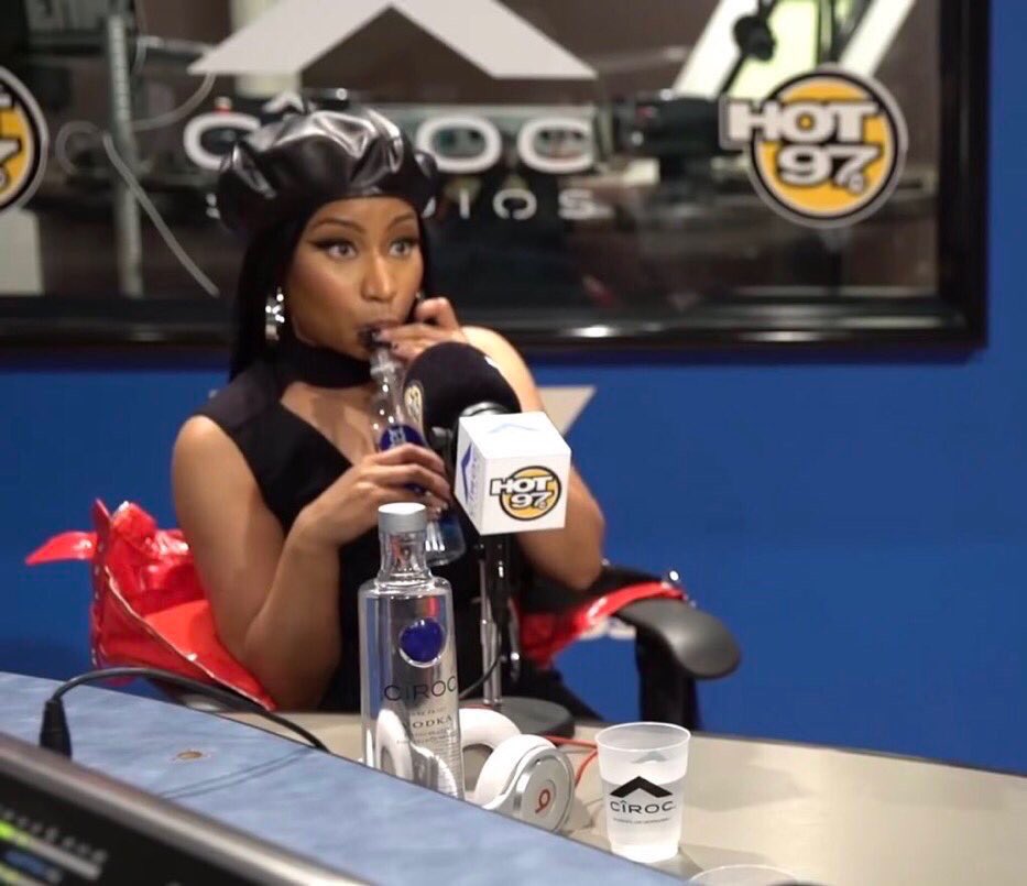 CHUNSREVENGE's tweet photo. @BangtanSeaDayak @presidentfenty @PopCrave @BTS_twt And it’s gonna trend harder and reign supreme when the version with Nicki drops #IDOL #BTSArmy #BTSXNickiMinaj #AnswerIsComing https://t.co/sqYwGln2Hd