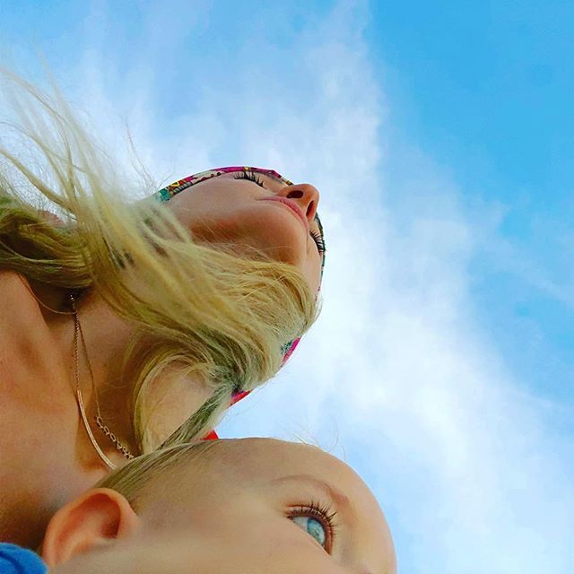 Storm_Keating's tweet photo. To sit and be still... #oceanview #soundofthewaves #mylittleboyinmylap #moment #calm #peace #beauty #soul #energy #heartbodyandmind #zen https://t.co/yXhROVJUsv https://t.co/E9r1Ny0CXt