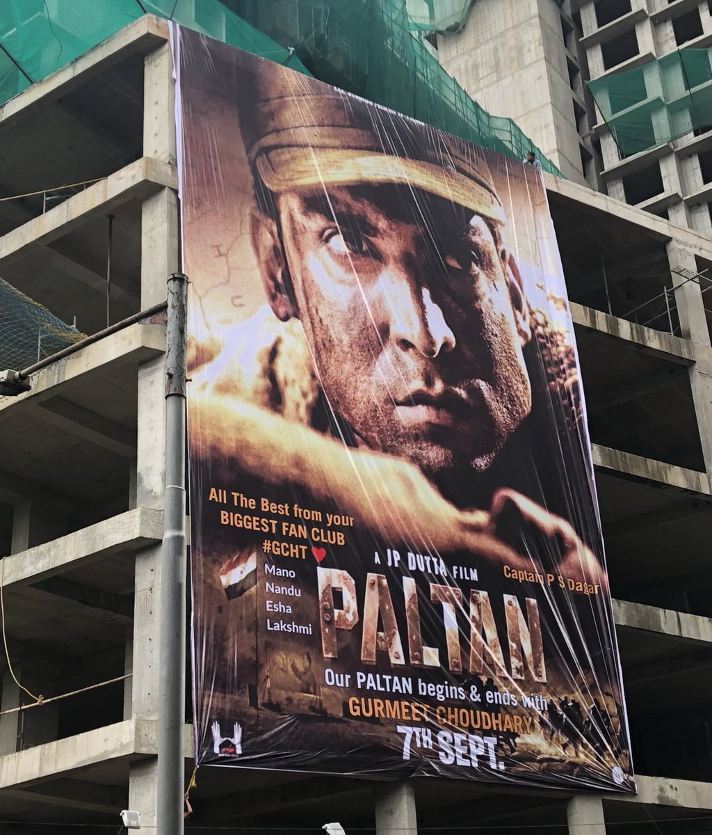 nand1970's tweet photo. THE SURPRISE IS HERE! ITS A MASSIVE POSTER OF @gurruchoudhary ITS AN ATTEMPT FOR #LIMCARECORDBOOK A BIG THANK U TO @romaanch @VikasKalantri n @sunteckrealty https://t.co/ZntUb47fFx