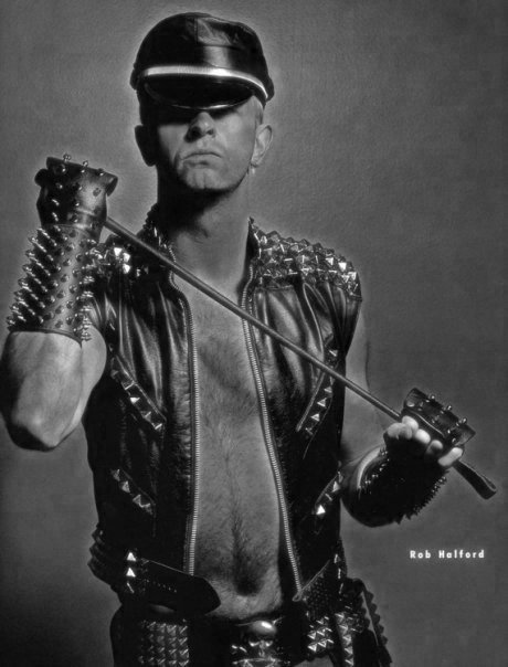 Aujourd\hui c\est l\anniversaire du grand, de l\unique, Metal God, Rob Halford.

Happy birthday 