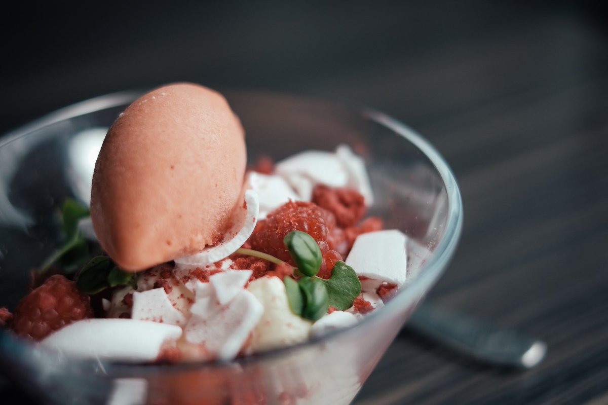 Victoria tweet media