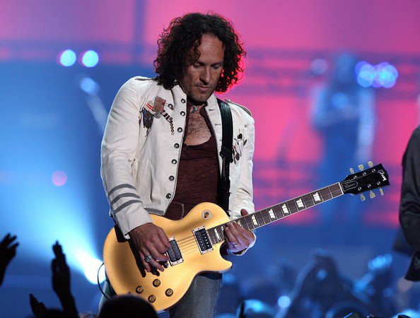  Pour Some Sugar On Him  Happy Birthday Today 8/25 to Def Leppard guitarist Vivian Campbell. Rock ON! 