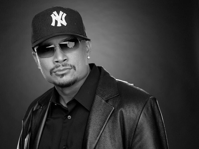 “IF YOU LOVE SOMEONE. TELL THEM TODAY. NO ONE IS PROMISED TOMORROW.”  

#lifeofanactor #actor #athlete #movies #tv #family #heart #truth #love #lovemylife #blessed #thankful #dream #inspire #laugh #memories #hollywood #newyork #losangeles #father #son #brother #husband #friend