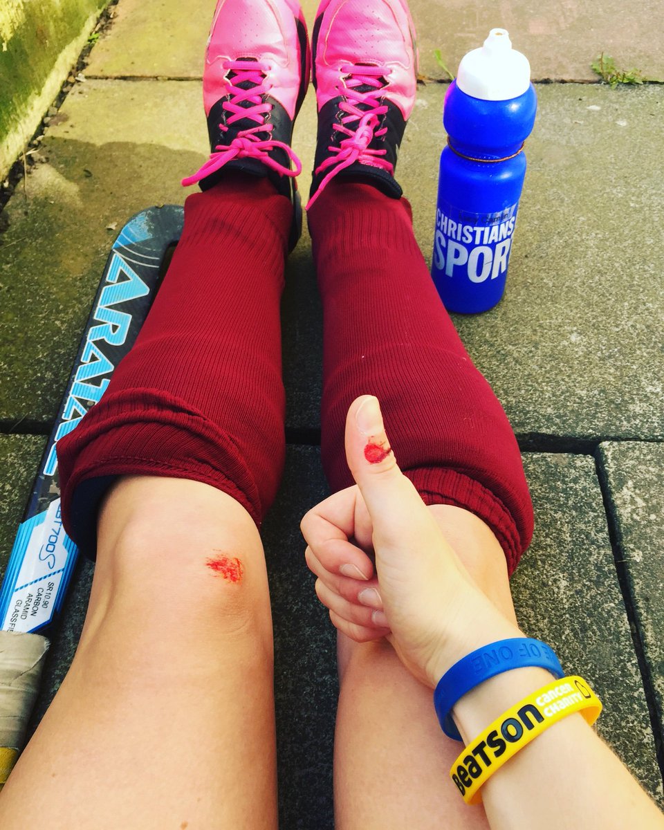 When you’re not used to outfielder injuries but the 2 goals make it worth it - thanks for having me 2’s!#bleedmaroon #foreveraforward #guestappearance #seasonhasbegun <a href="/WatsonianHockey/">The Watsonian Hockey Club</a>  @AratacHockey <a href="/CIS_UK/">Christians in Sport</a> <a href="/Beatson_Charity/">Beatson Cancer Charity</a> <a href="/Womeninsport_uk/">Women in Sport</a>