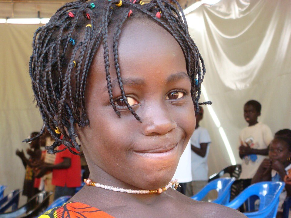 UNICWF's tweet photo. "When I grow up I want to be president. I will give everybody water, food and blanket. Also I will build home because everyone is staying tent. I will have to give gifts to children like books and help them to go to school." Aaida, 12, from Africa. https://t.co/rx1Kjv5ReU