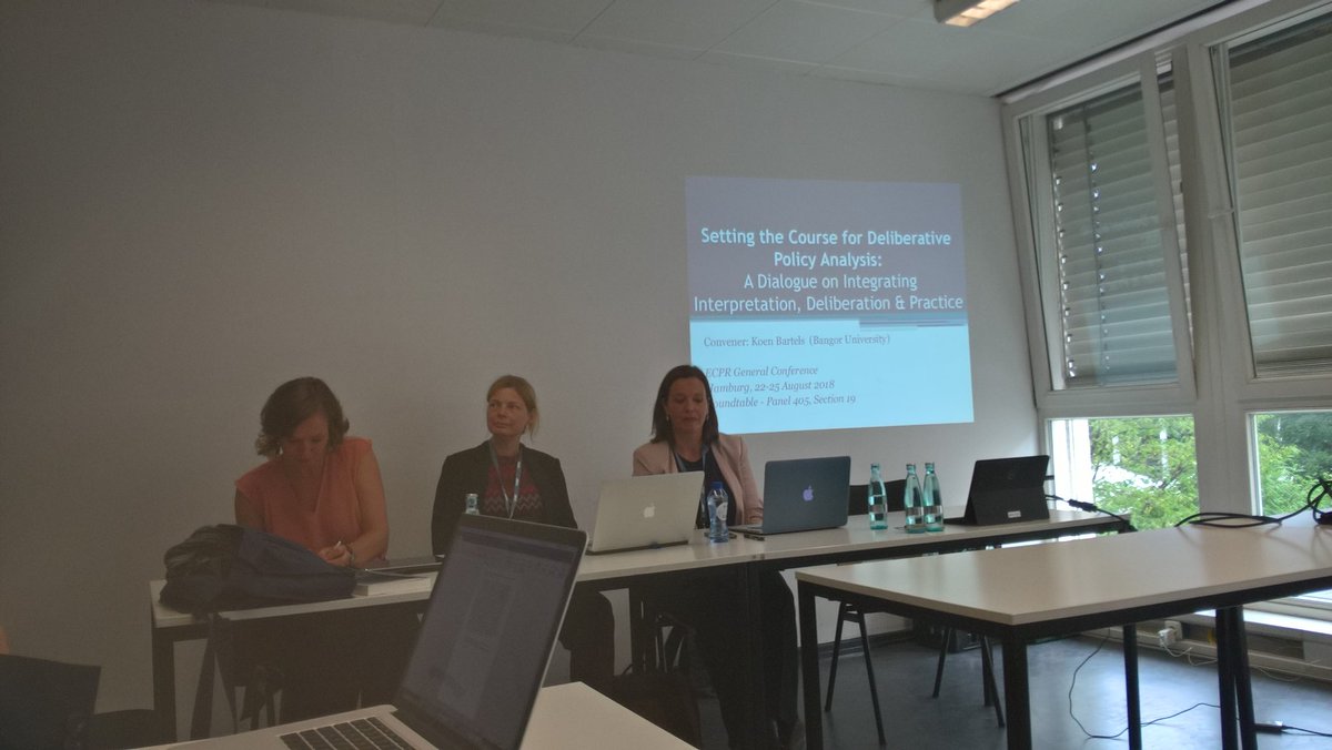 drBoundaryWork's tweet photo. All female panel! Reflections on #deliberative policy analysis #ecprconf18 with @selenAercan @evrop_anka and Anne Loeber. @maartenhajer @spiritofwilson https://t.co/3TywZrm5HD