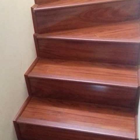 Proyectostfc's tweet photo. OFERTA!
Piso flotante instalado en escala $250.000-
Instalación incluye:
Piso flotante a elección 8mm
Nariz de gradas 
Junquillos 
Adhesivo 
Decoración 
Presupuesto sin costo a contacto@pinturasyflotantestcf.cl
Whatsapp:+56965923182
Instagram: @construcciones.tcf https://t.co/wM955nM6KO