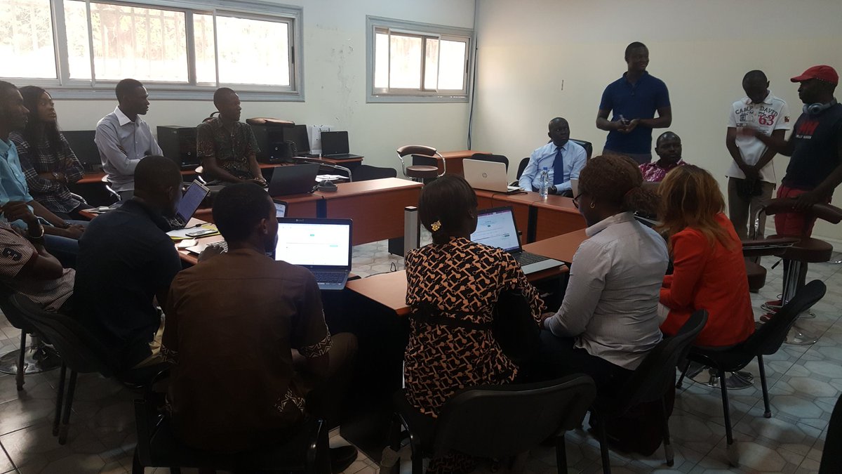 lucMissidimbazi's tweet photo. Ce matin, évaluation des projets en incubation au @PUITS. Résultats très encourageants pour cette pépinière d'entreprise. Je reste impressionné par la capacité de ces jeunes à vouloir concrétiser leurs projets. #Congo #puits-congo @KrissBrochec @restra_poaty @TICMag2 @voxcongo https://t.co/XihkiPxxJe
