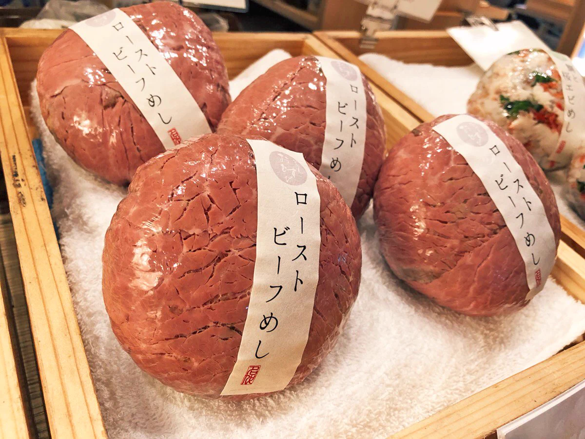 秋葉原に行ったらこれを食べるべき？ローストビーフおにぎりの破壊力がすごいｗｗｗ