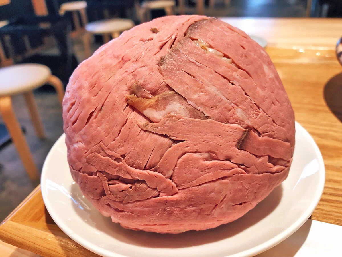 秋葉原に行ったらこれを食べるべき？ローストビーフおにぎりの破壊力がすごいｗｗｗ