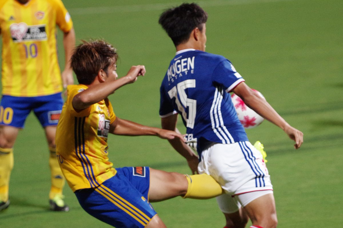 横浜F・マリノス ナンバーベアキーチェーン 2018 No.15 久保建英 横浜F・マリノス ナンバーベアキーチェーン 2018 No.15 久保建英