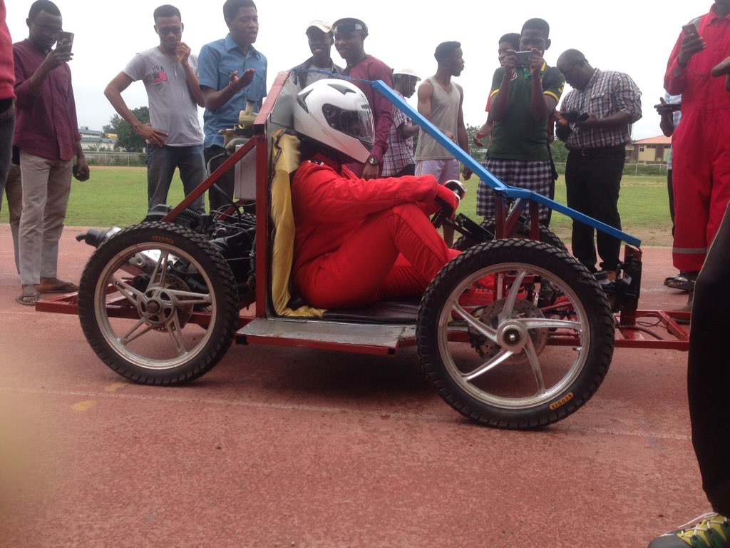 _iyanu__'s tweet photo. Shell Eco Marathon Road show #shellecomarathonUnilag #SupporttheFuture #letsmakethefuture https://t.co/RoFlv2x8Qc