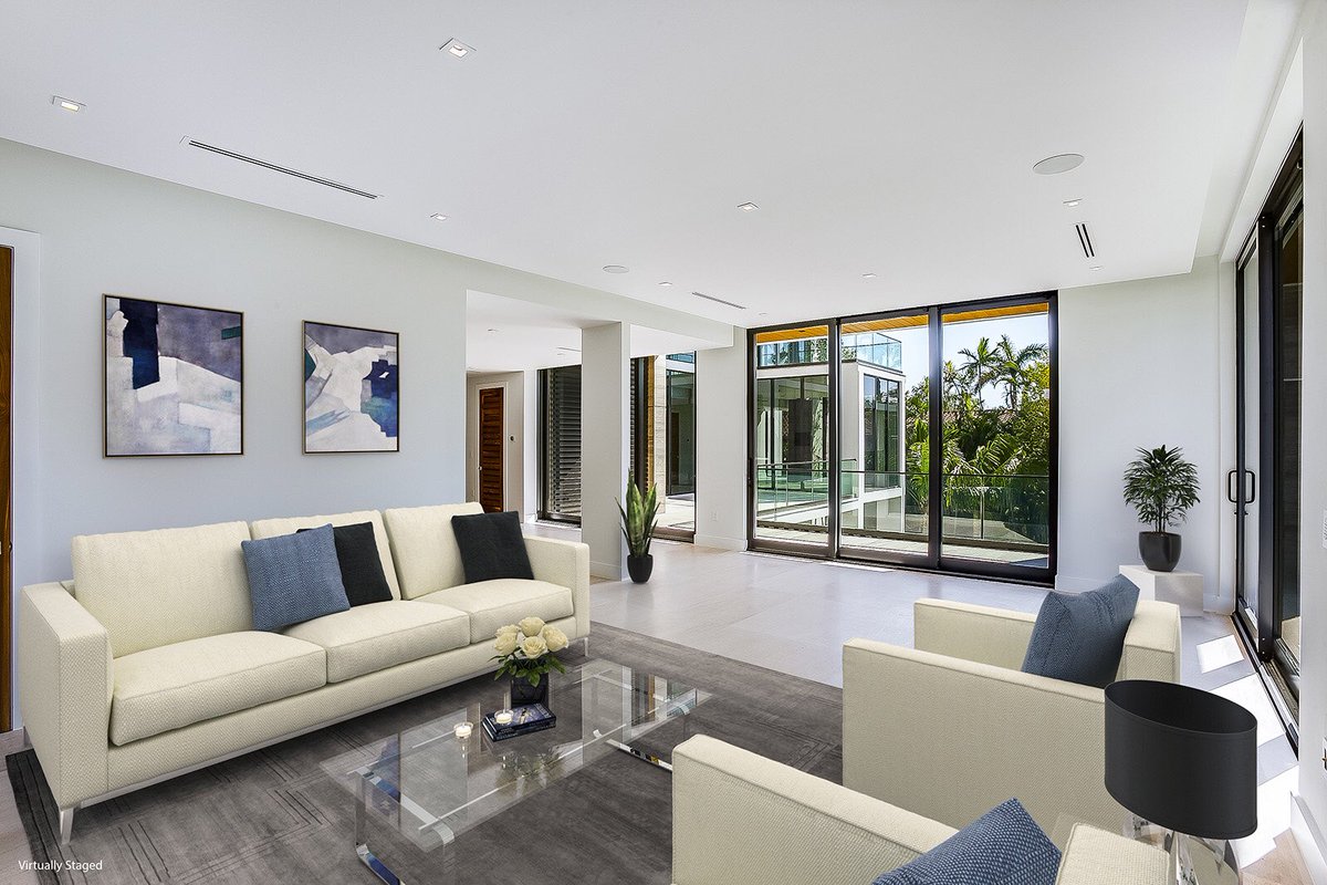 Cassis Burke Collection tweet media