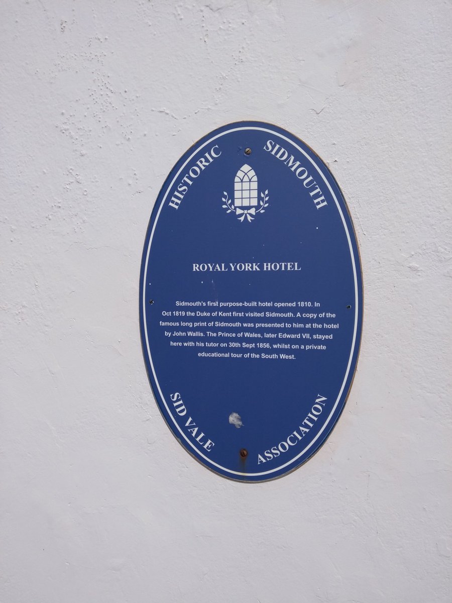WalkingDevon's tweet photo. The Sid Vale Association,  Britain's oldest civic society, has added blue plaques to many notable buildings. Join our Blue Plaque walk on Sat 22nd Sept 2pm to find out more. Full details and how to book in the Events listing at https://t.co/L4nJyk7kdv https://t.co/dmxO83jvWo