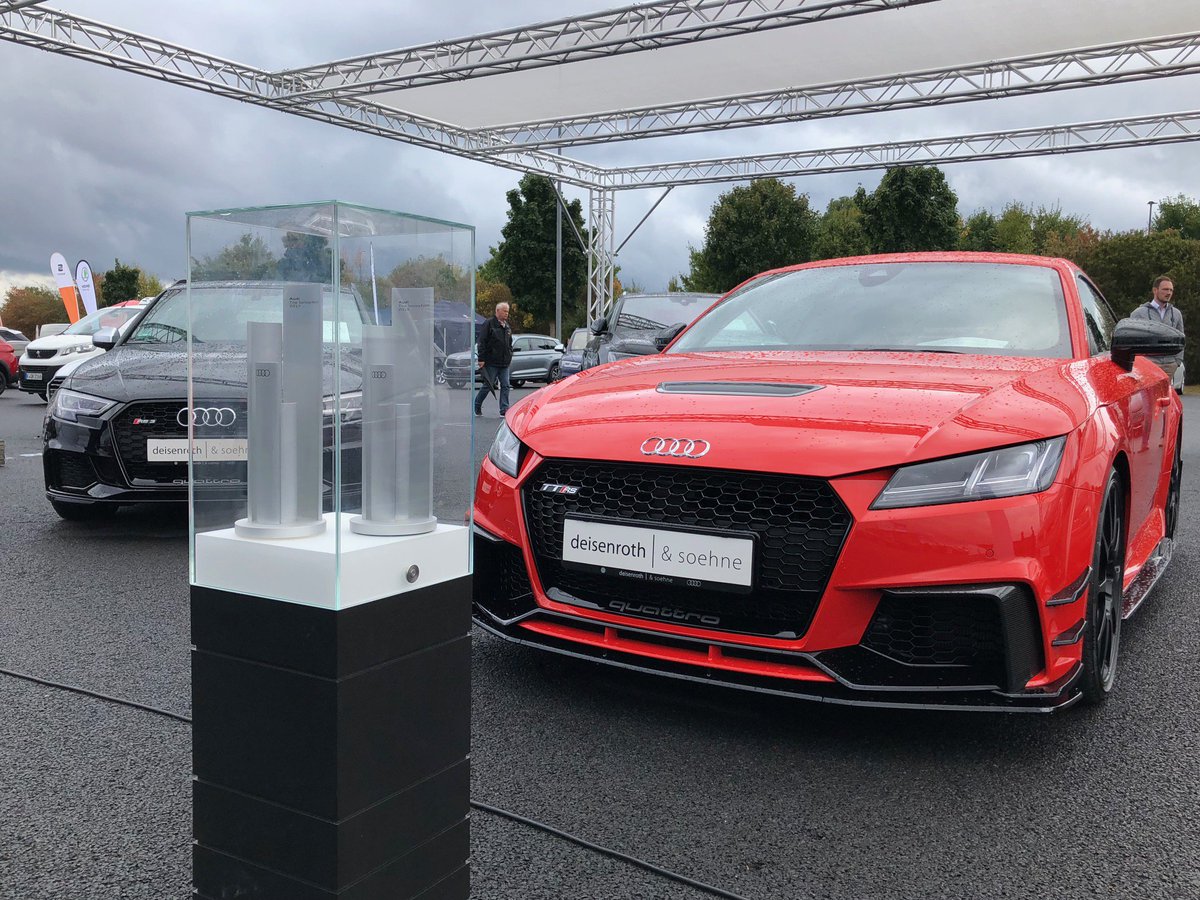 fuldaerzeitung's tweet image. Mächtige Motoren, dynamische Designs und innovative Ideen: Der 8. #Autotag ist geöffnet: bit.ly/2MxQPIp
#Fulda #Osthessen