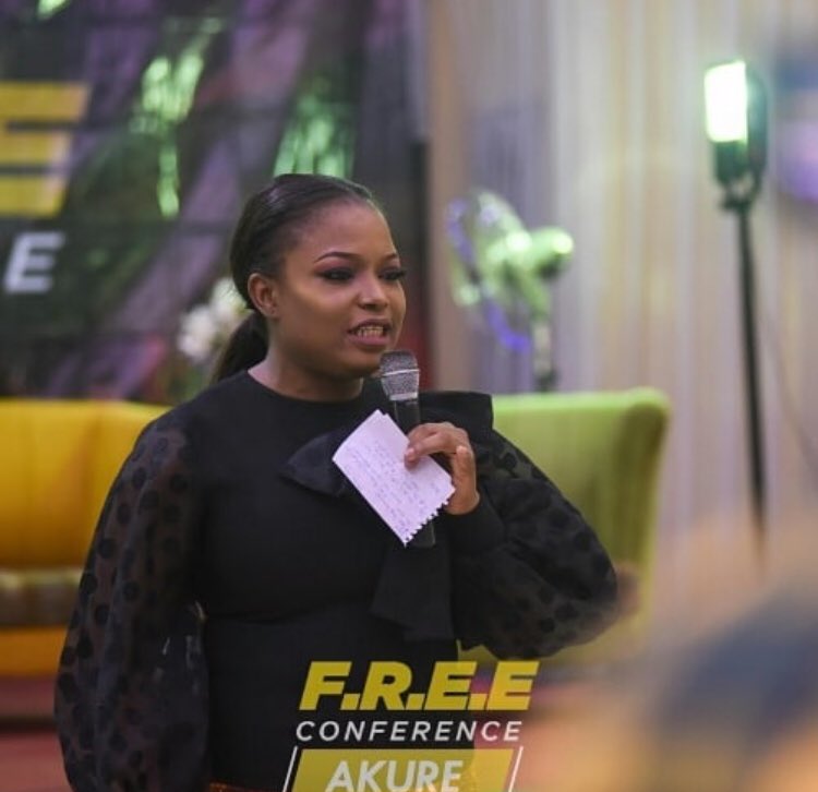 JimiTewe's tweet image. First speaker of the day @Triciabiz. Her session was fire 🔥She tackled a simple yet loaded question “What price are you willing to pay for success?” #freeconference #freeconferenceAkure
