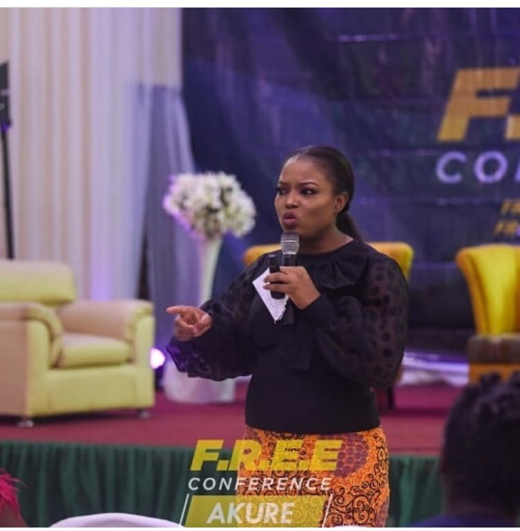 JimiTewe's tweet image. First speaker of the day @Triciabiz. Her session was fire 🔥She tackled a simple yet loaded question “What price are you willing to pay for success?” #freeconference #freeconferenceAkure