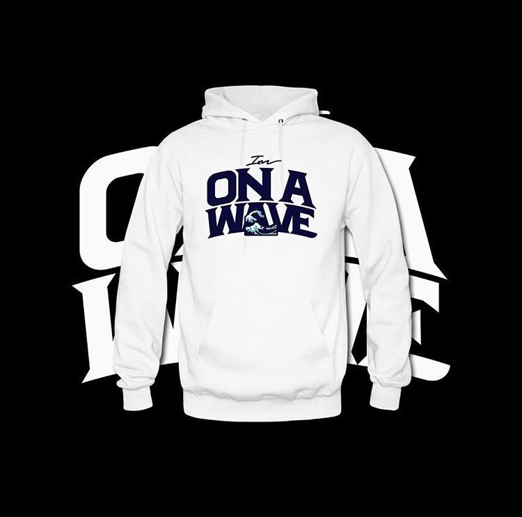 peterjackson905's tweet photo. New @peterjackson905 Merchandise available across Canada at all 18 Shows for @fettywap1738 #wayneoutcanadiantour #OnAWave #Merchandise https://t.co/fQHgq7f8Xv