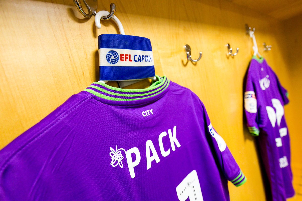 BristolCity's tweet image. 💜💚

#SWAvBRC