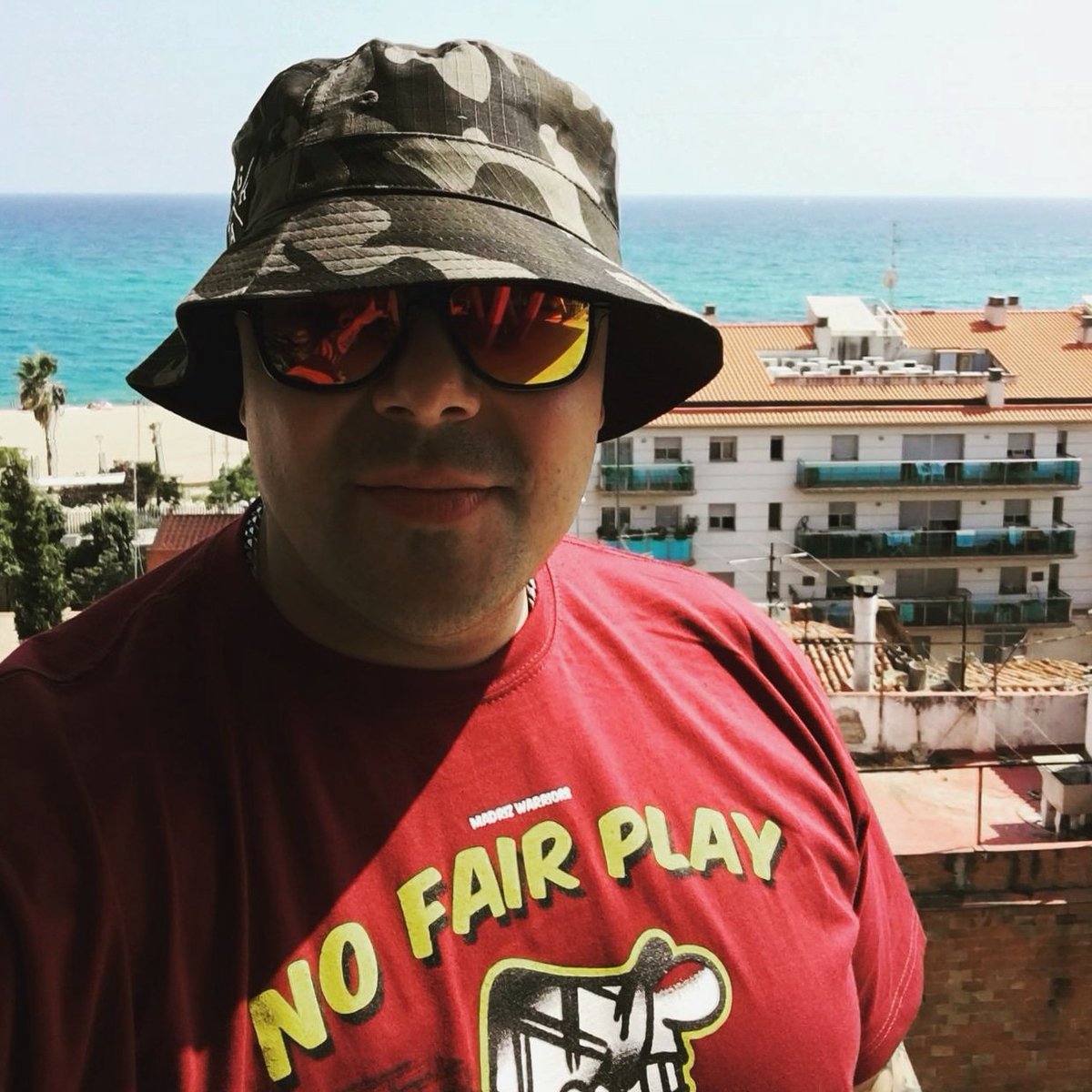 madrizwarriors's tweet photo. H O O L I G A N S !

#MadrizWarriors #AndyCapp #NoFairPlay https://t.co/o1Uok2lLT9