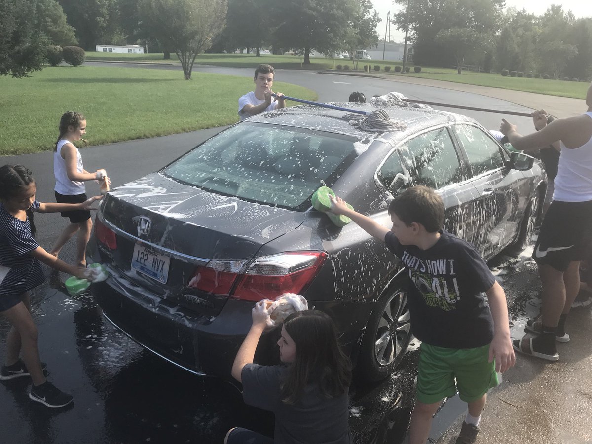 ambernpriest's tweet photo. So proud of how hard these kids worked today!!! #RoaringOurWaytoDC #wcpsleads @LostRiverElem @WarrenCoSchools https://t.co/RZ2ea9Zbxn