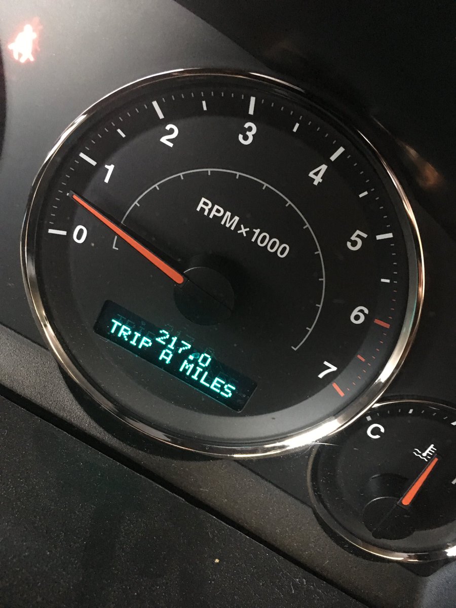 twojeeps8596's tweet photo. Sad thing is this is as many miles as I can get out of a tank https://t.co/aCqiesfOEi