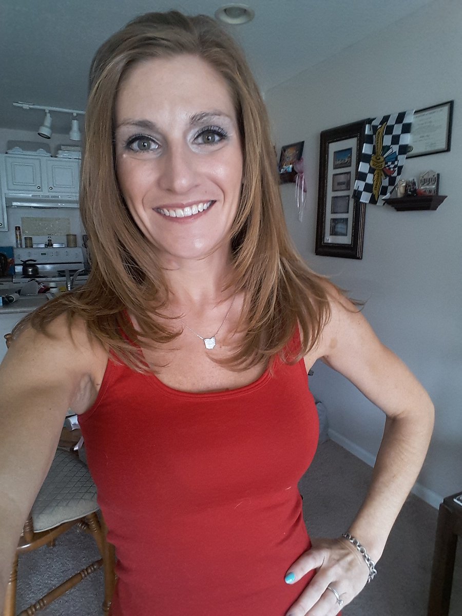 cmkdantisti's tweet photo. Working on tap syllabus until #Bommarito500 but I've got my red on โค #red4robbie #redforwickens #GetWellWickens @itsKarliWoods @robertwickens https://t.co/BeuxLLOECh