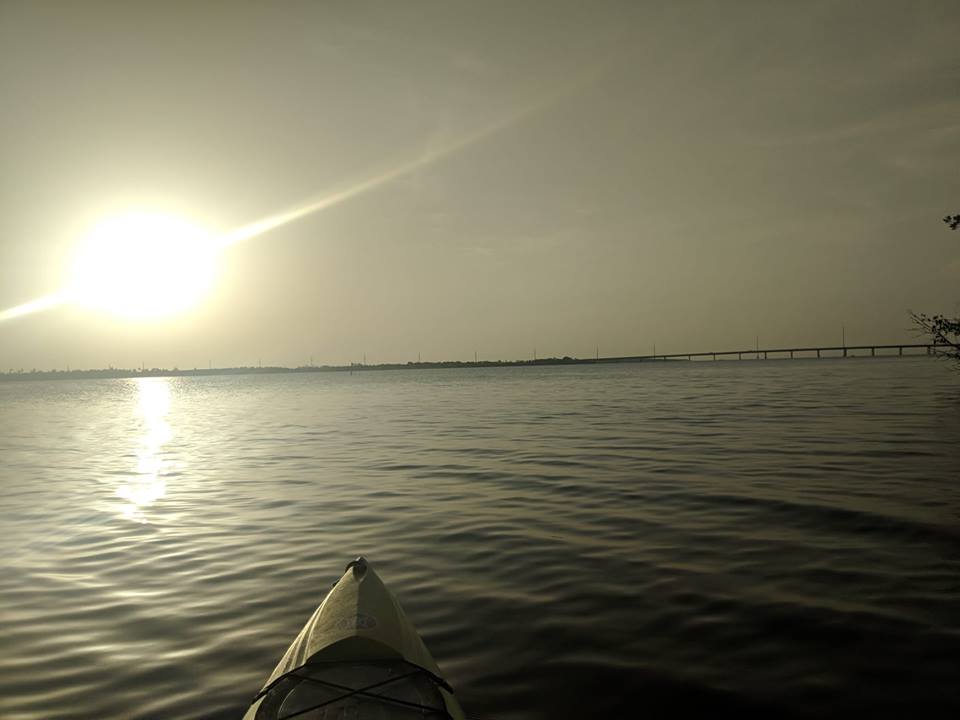 JohnETitusIII's tweet photo. Fear limits you and your vision. It serves as blinders to what may be just a few steps down the road for you. The journey is valuable, but believing in your talents, your abilities, and your self-worth can empower you to walk down an even brighter path. #Transformingfear https://t.co/vX1jruyR0j