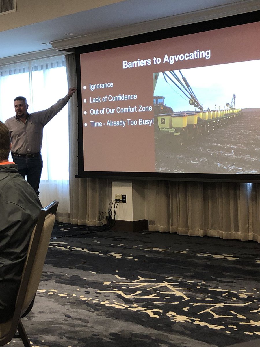 AgCommunicator's tweet photo. #TXCornLand #TexasCorn learning on how to #agvocate and the struggles that come with it. https://t.co/0IjTujhtNf