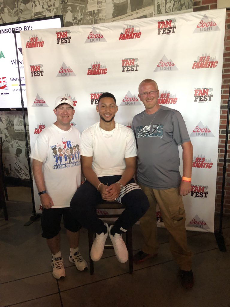 loebie723's tweet image. #FanFest #LondonContest