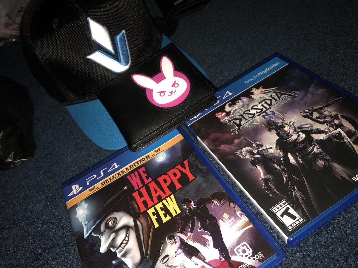 inohm_'s tweet photo. Some new goodies 🤗 #overwatch #dva #symmetra #meka #vishkar #dissidiant #wehappyfew #deluxe https://t.co/BOFtatZMm8