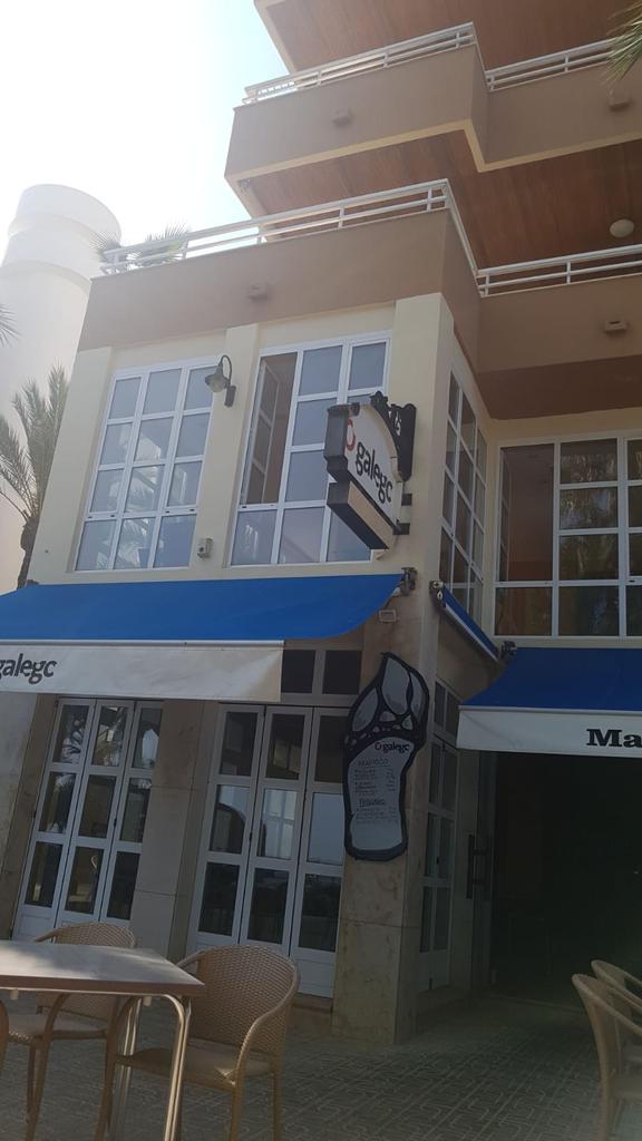 lacocinadesenen's tweet image. Hoy hemos hecho una #visita a nuestro amigo Adolfo, del #Restaurante #OGalego, en #SantaEulalia, #Ibiza.
Un local de #calidad con una atención excepcional y un #producto de primera.
No dudéis en acercaros si estáis en la #isla.#recomendación, #gastronomia