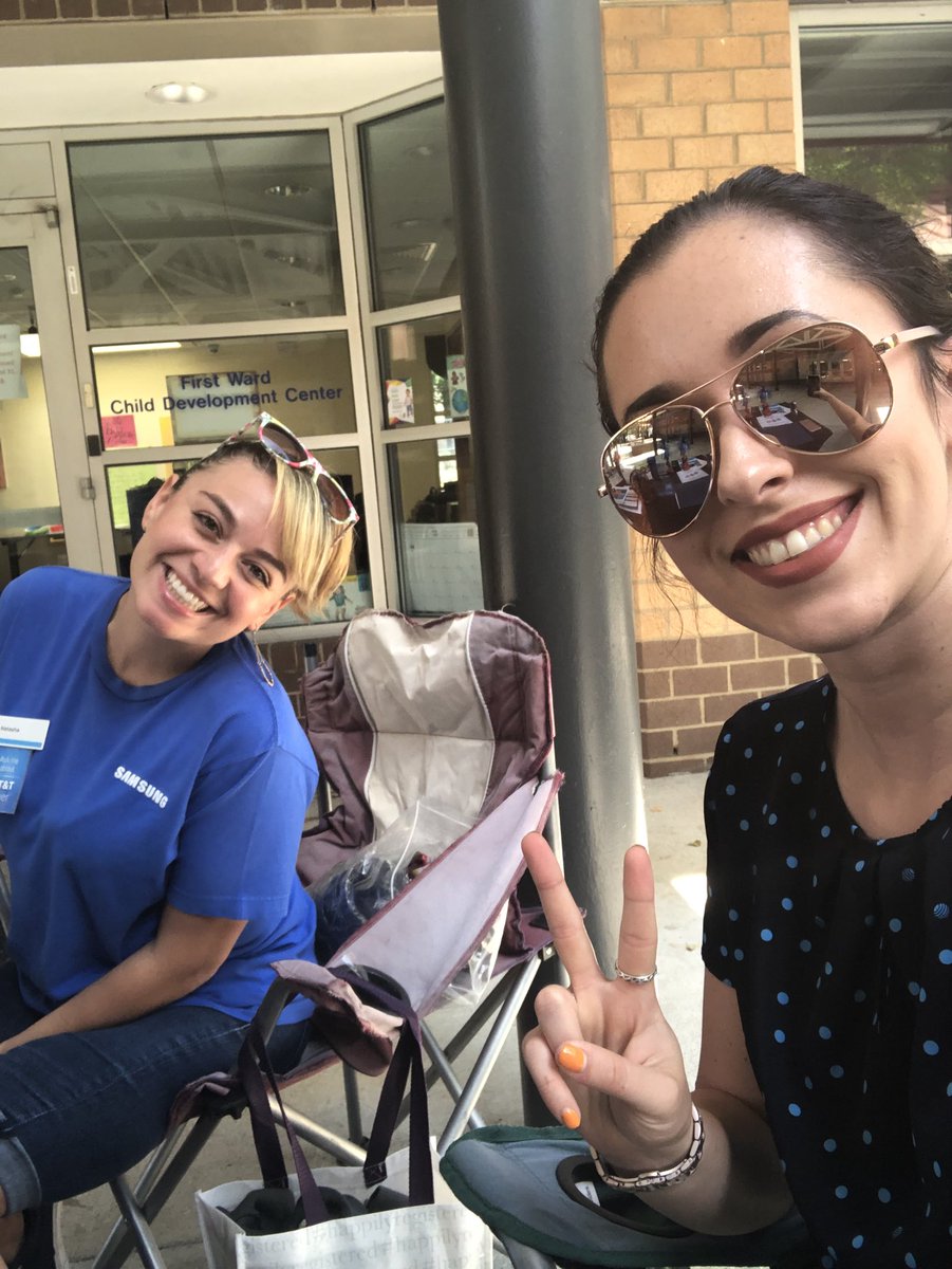 katieyurcoATT's tweet photo. Celebrating women’s equality with these lovely and successful ladies of AT&amp;T! #CommunityDays @404girl @MidAtlantic1860 @OwnTheHomeJones @therealgem3 @CorkinsCaleb https://t.co/NENc76OmGS